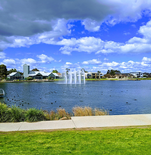 pakenham-img